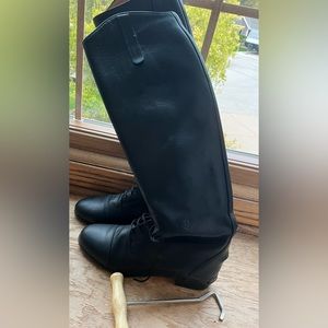 Ariat English Riding boots size 9